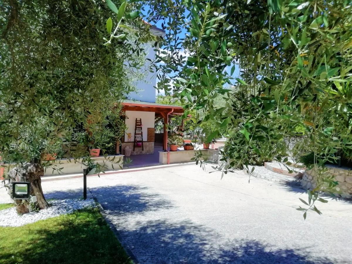 B&B Maison Villa Vittorio Avella Экстерьер фото
